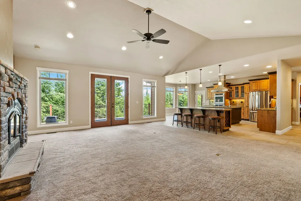 149 Monet Road Lakeside MT 59922