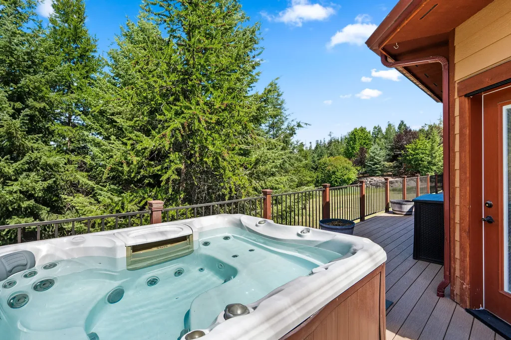 149 Monet Road Lakeside MT 59922