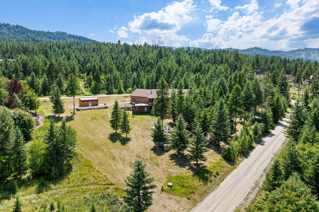 149 Monet Road Lakeside MT 59922