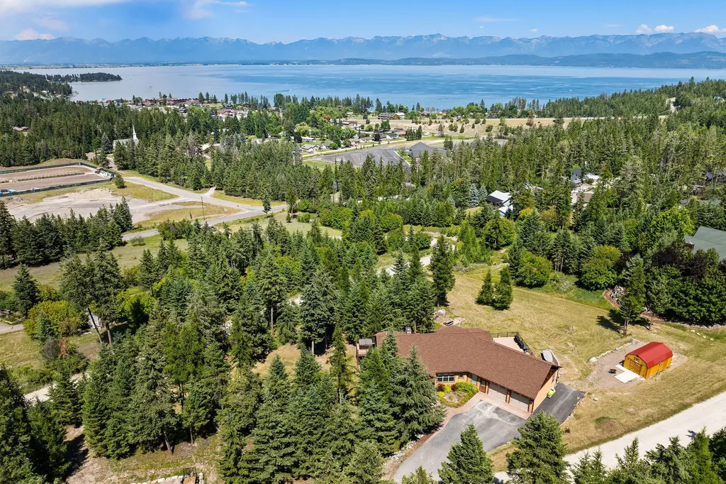 149 Monet Road Lakeside MT 59922