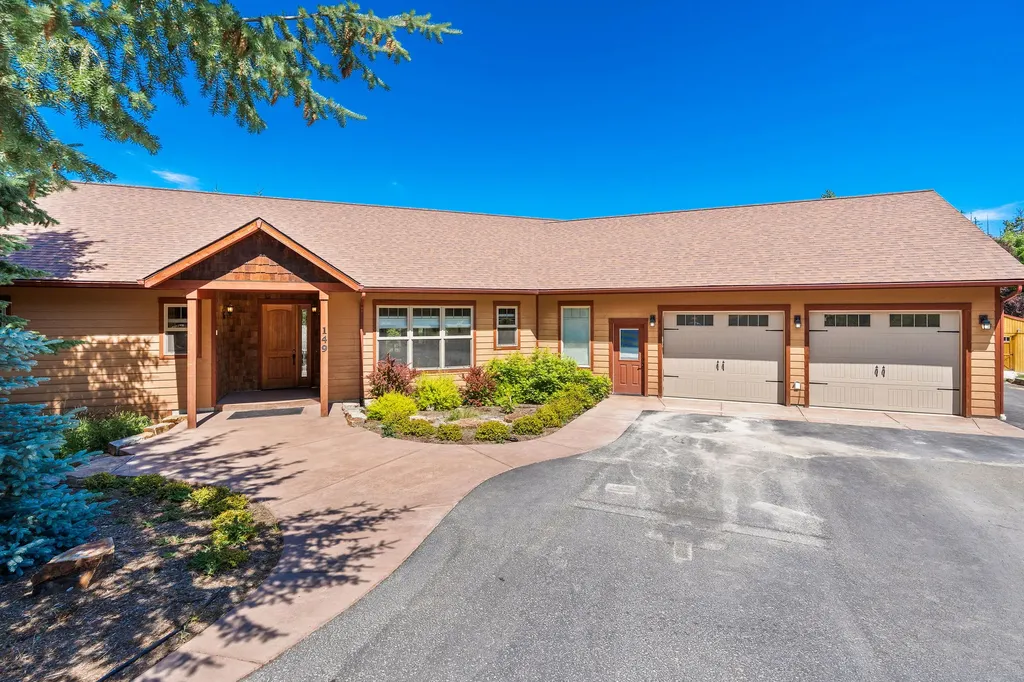 149 Monet Road Lakeside MT 59922