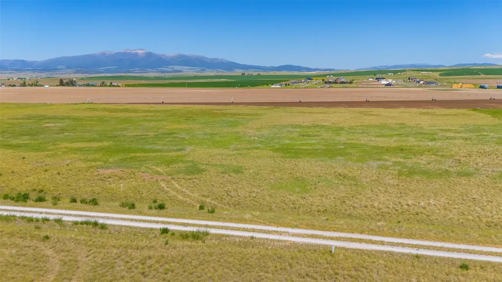 71 Fritsche Lane Townsend MT 59644