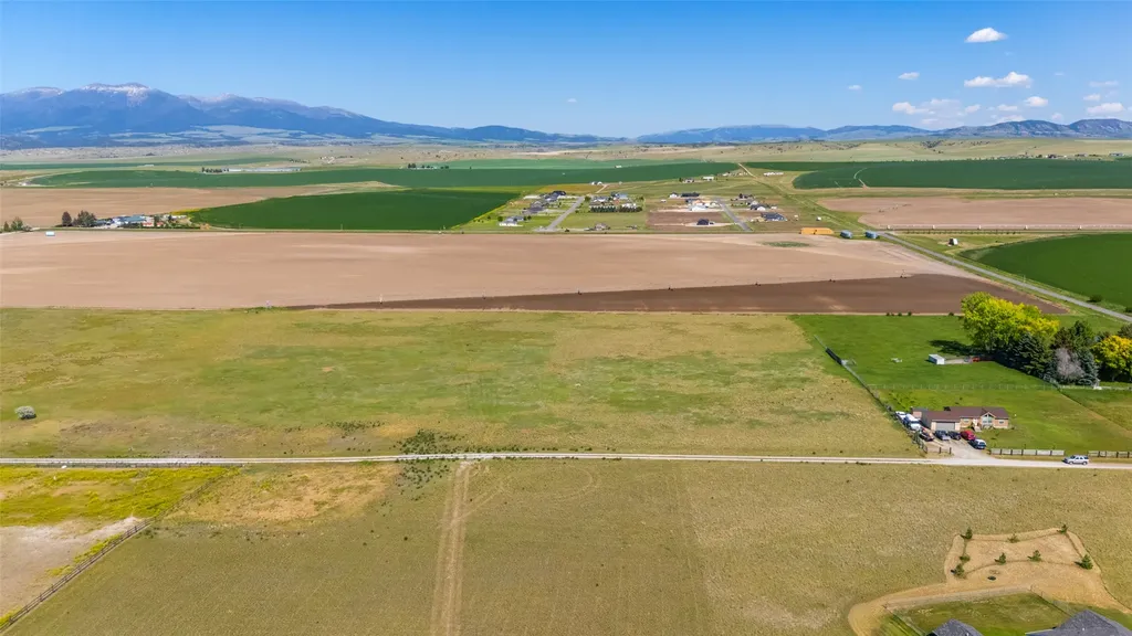 71 Fritsche Lane Townsend MT 59644