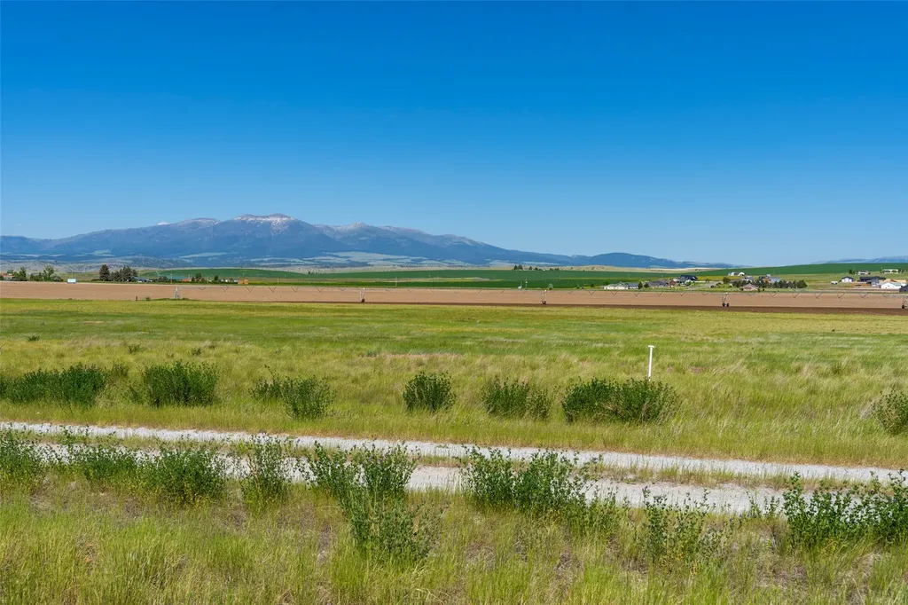 71 Fritsche Lane Townsend MT 59644