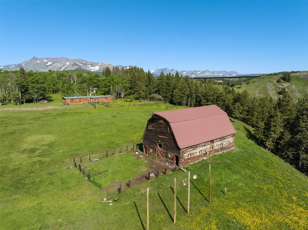 21001 Us Highway 2 East Glacier Park MT 59434
