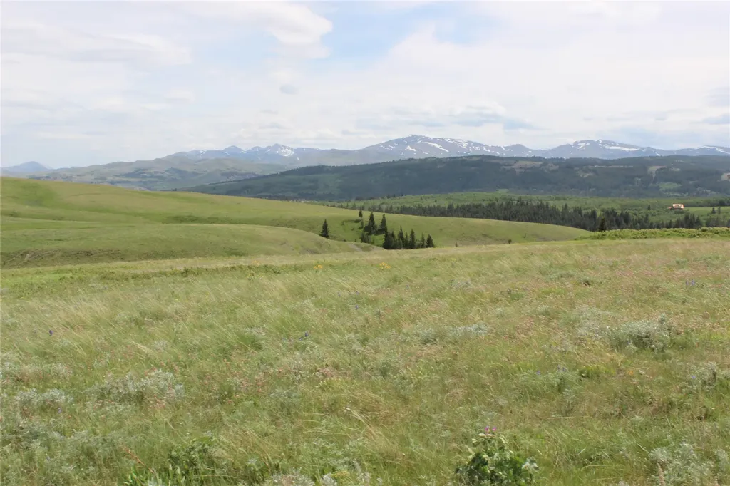 21001 Us Highway 2 East Glacier Park MT 59434