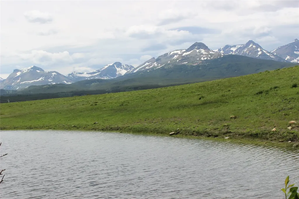 21001 Us Highway 2 East Glacier Park MT 59434