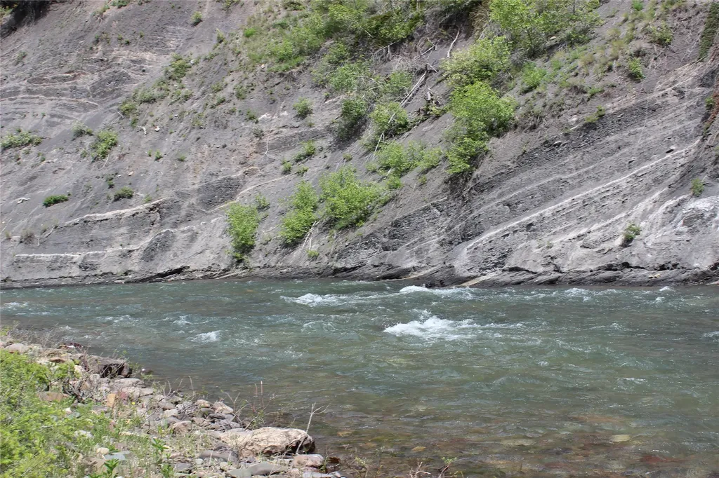 21001 Us Highway 2 East Glacier Park MT 59434