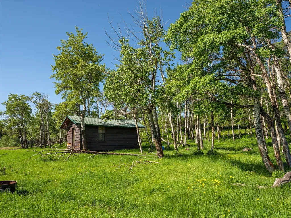 21001 Us Highway 2 East Glacier Park MT 59434
