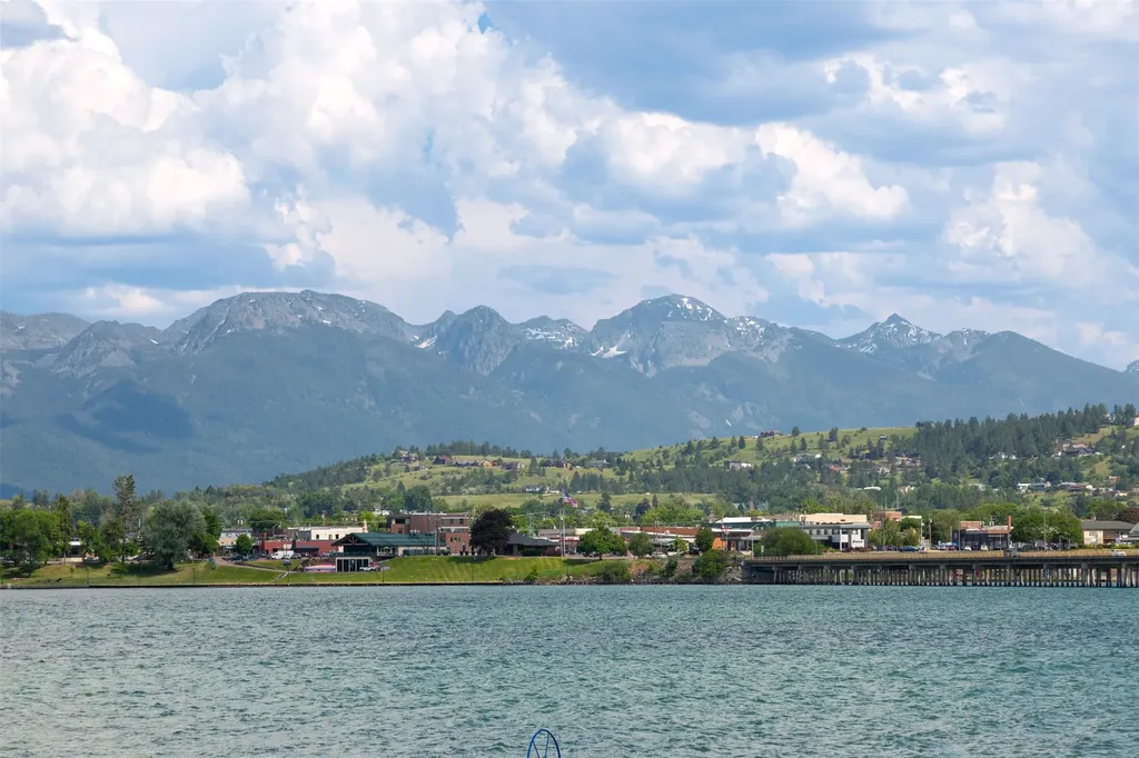 328 Shoreline Drive Polson MT 59860