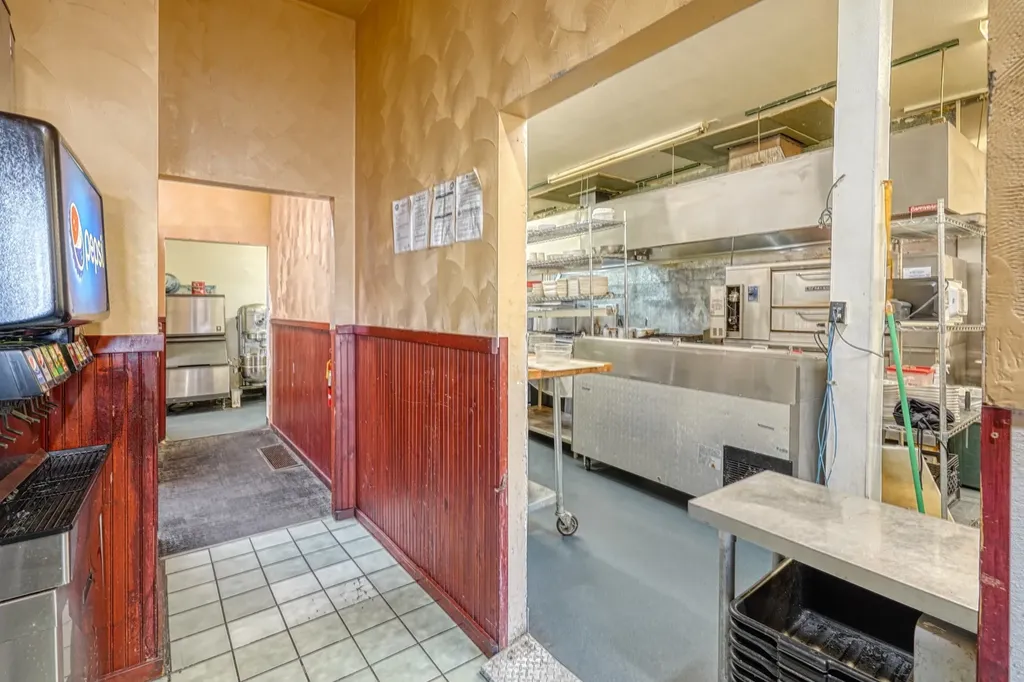 302 S Main Street Kalispell MT 59901