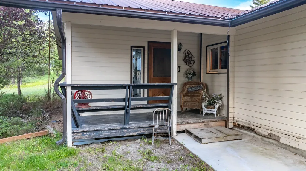 8250 Us Highway 2 W Marion MT 59925