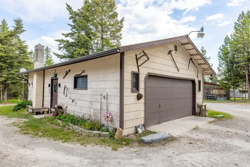 8250 Us Highway 2 W Marion MT 59925