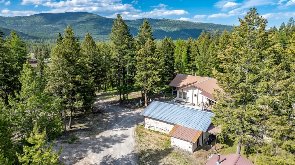 8250 Us Highway 2 W Marion MT 59925