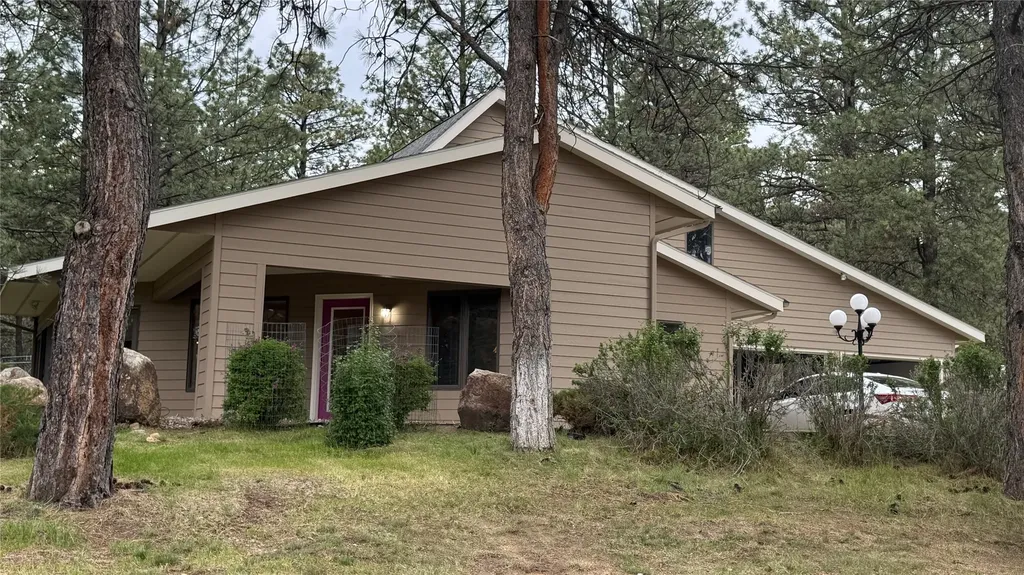 10 Pine Ridge Circle Clancy MT 59634