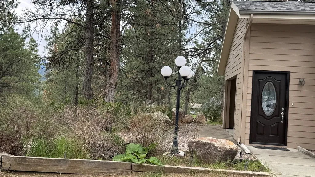 10 Pine Ridge Circle Clancy MT 59634