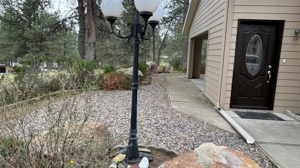 10 Pine Ridge Circle Clancy MT 59634