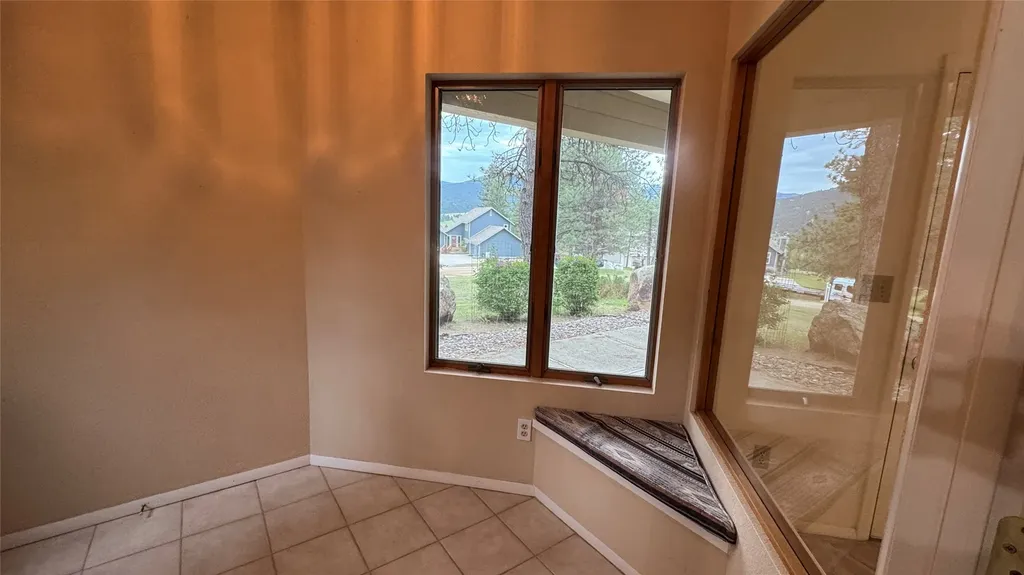 10 Pine Ridge Circle Clancy MT 59634