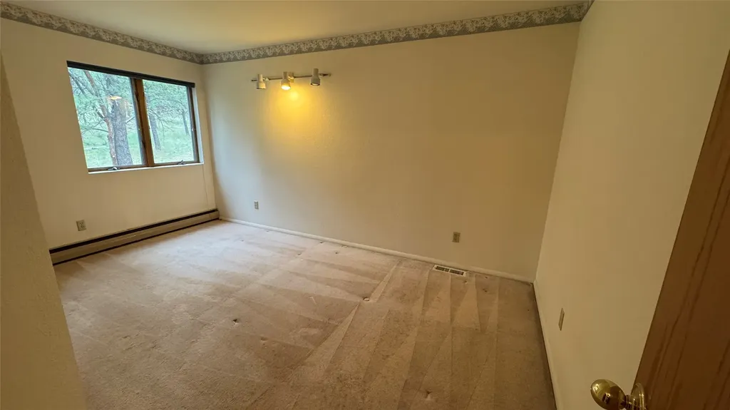 10 Pine Ridge Circle Clancy MT 59634