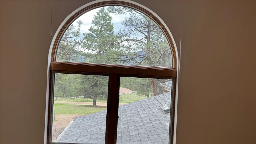10 Pine Ridge Circle Clancy MT 59634