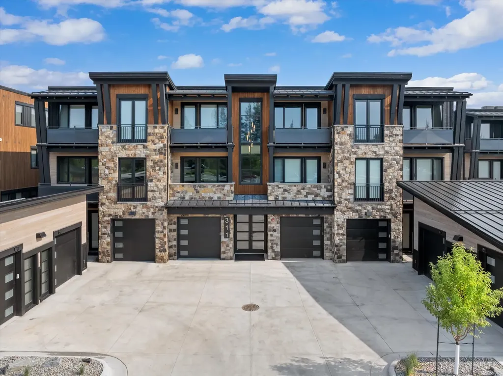 311 Akers Lane Whitefish MT 59937