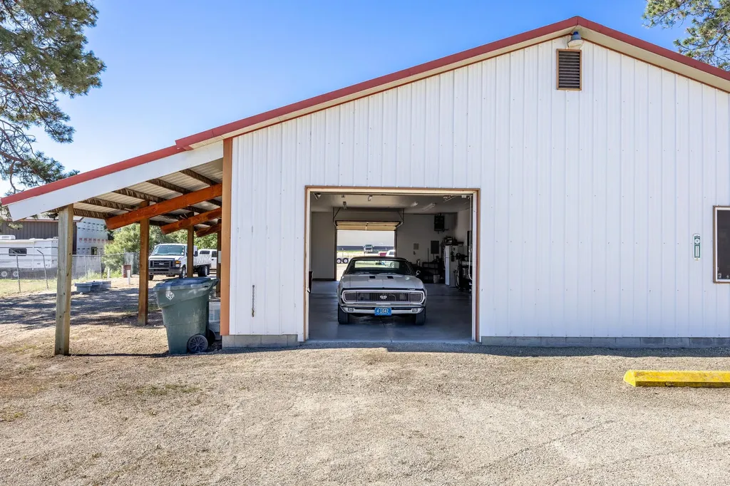 4062 Us Highway 93 N Stevensville MT 59870