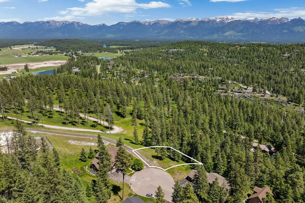 394 Windsor Court Bigfork MT 59911