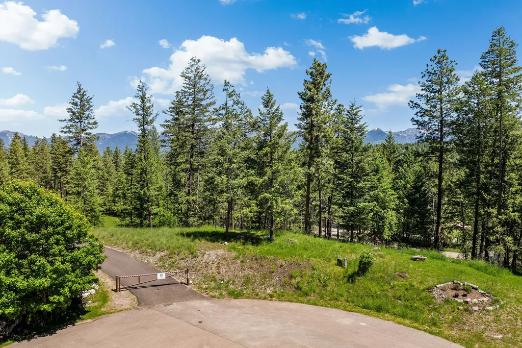 394 Windsor Court Bigfork MT 59911