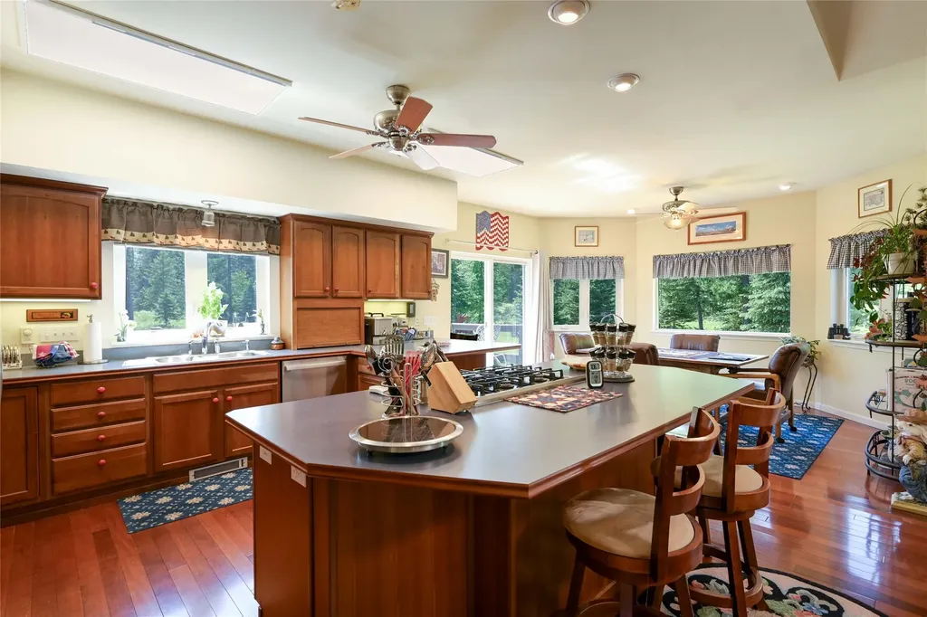 34 & 36 Childs Road Trout Creek MT 59874