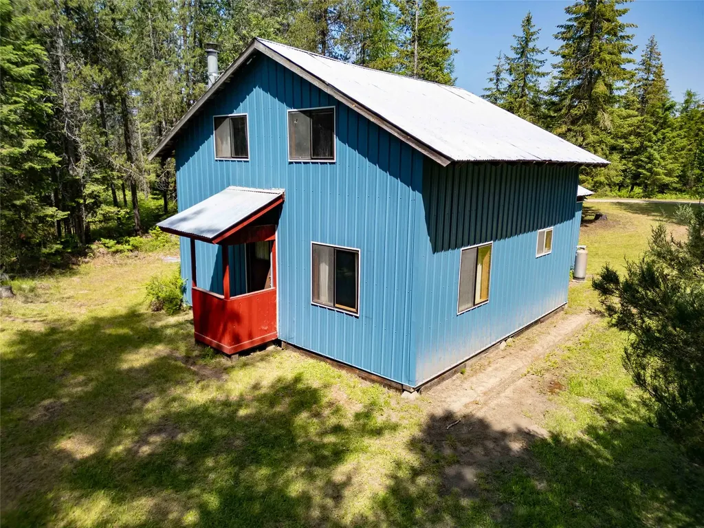 34 & 36 Childs Road Trout Creek MT 59874