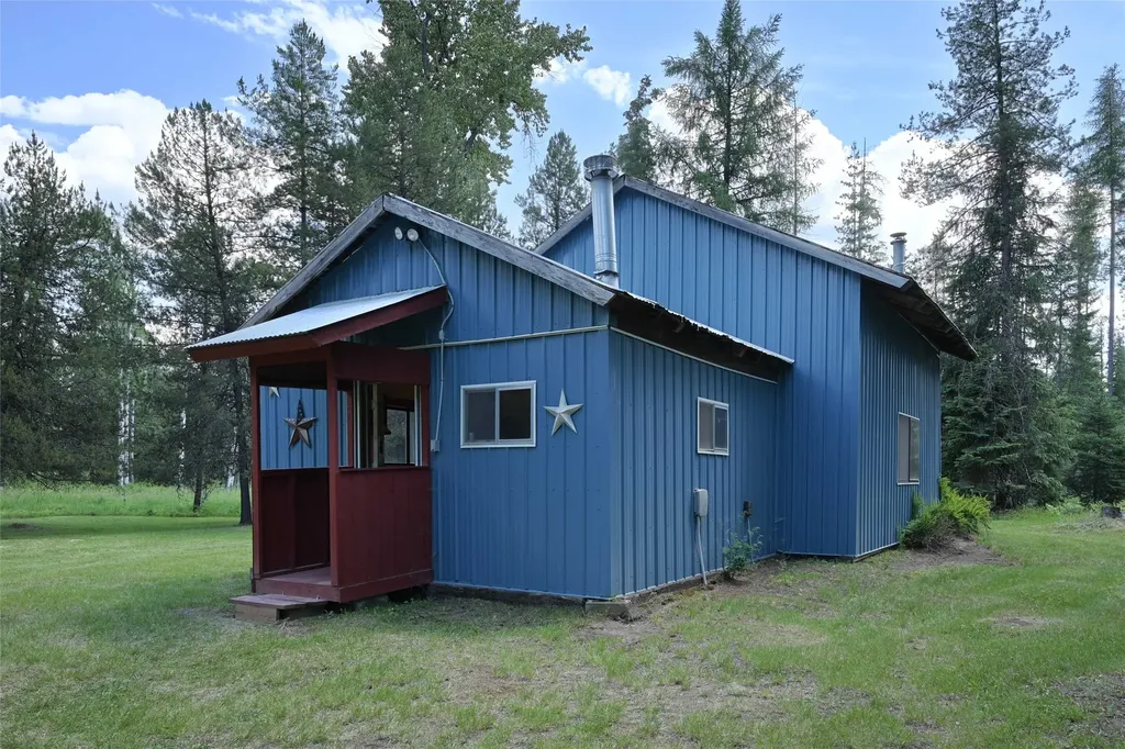 34 & 36 Childs Road Trout Creek MT 59874
