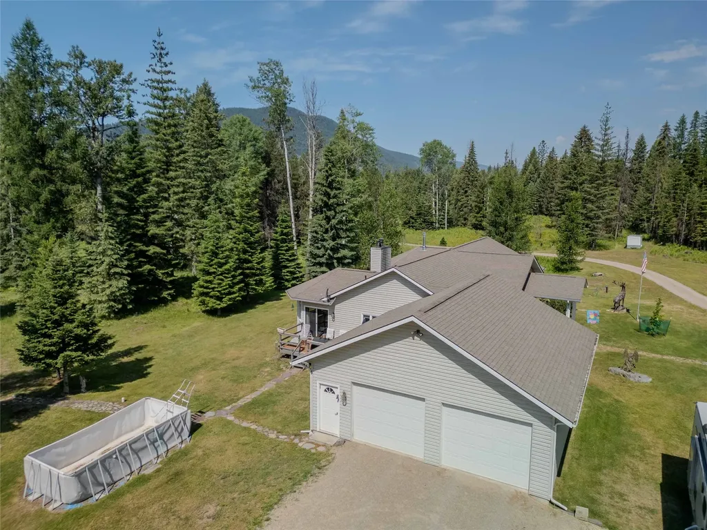34 & 36 Childs Road Trout Creek MT 59874