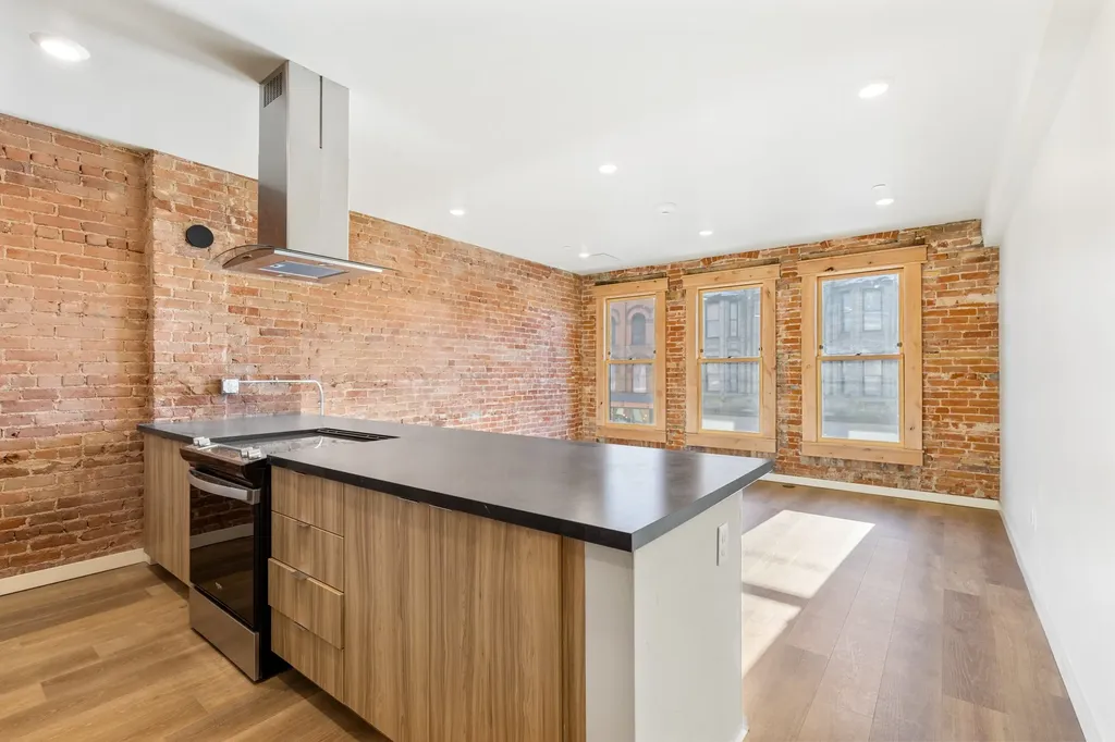59 E Park Street Butte MT 59701