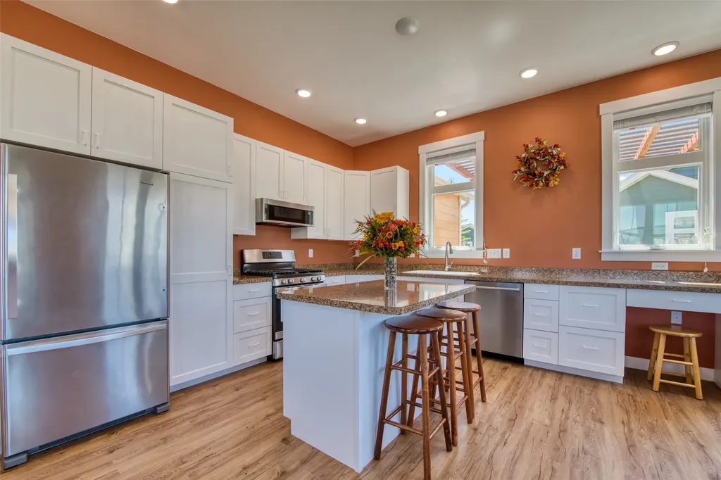 306 Mansion View Loop Hamilton MT 59840