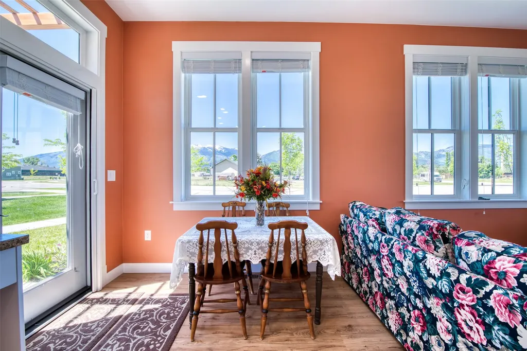 306 Mansion View Loop Hamilton MT 59840