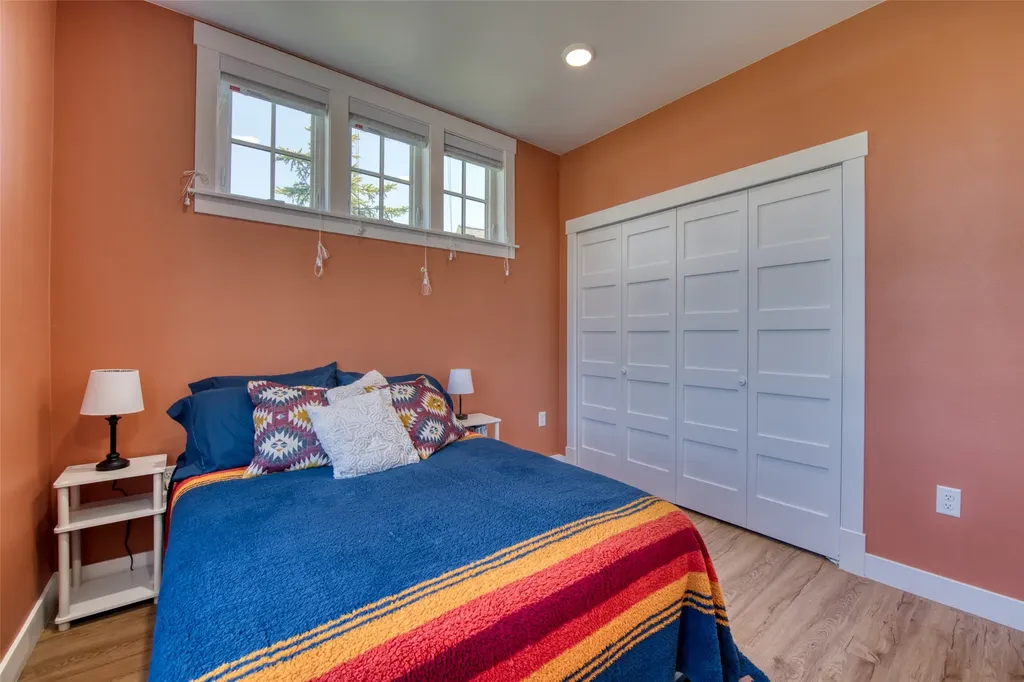306 Mansion View Loop Hamilton MT 59840