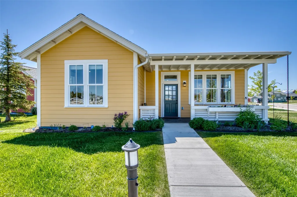 306 Mansion View Loop Hamilton MT 59840