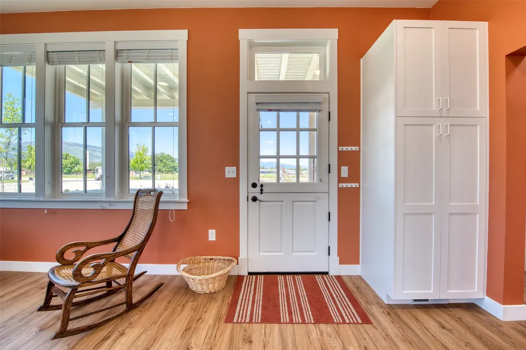 306 Mansion View Loop Hamilton MT 59840
