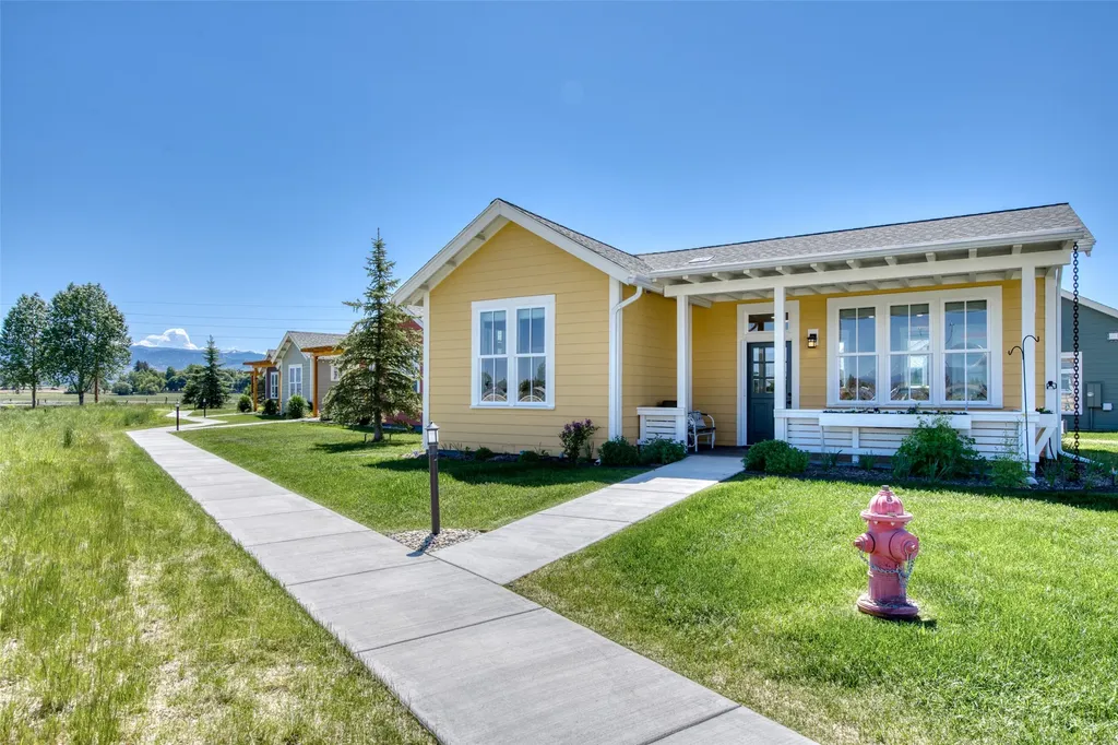 306 Mansion View Loop Hamilton MT 59840