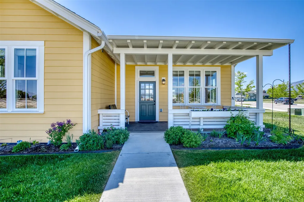 306 Mansion View Loop Hamilton MT 59840
