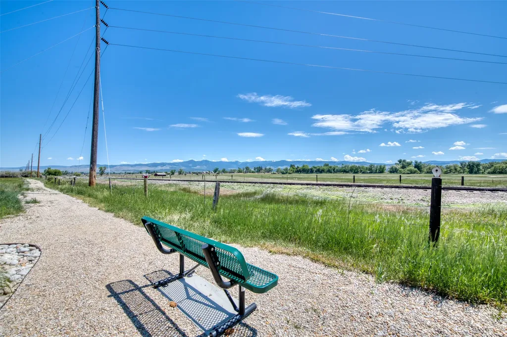 306 Mansion View Loop Hamilton MT 59840