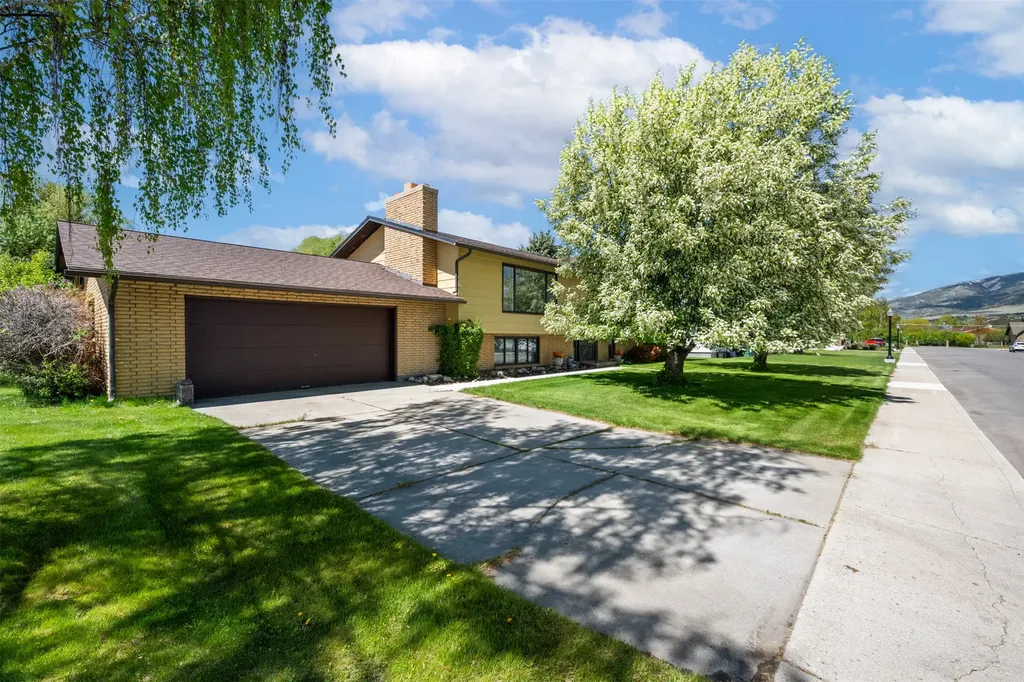 2105 Lincoln Street Anaconda MT 59711