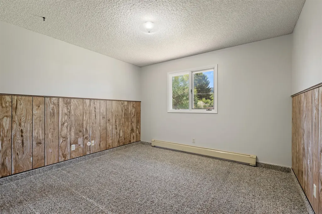 2105 Lincoln Street Anaconda MT 59711