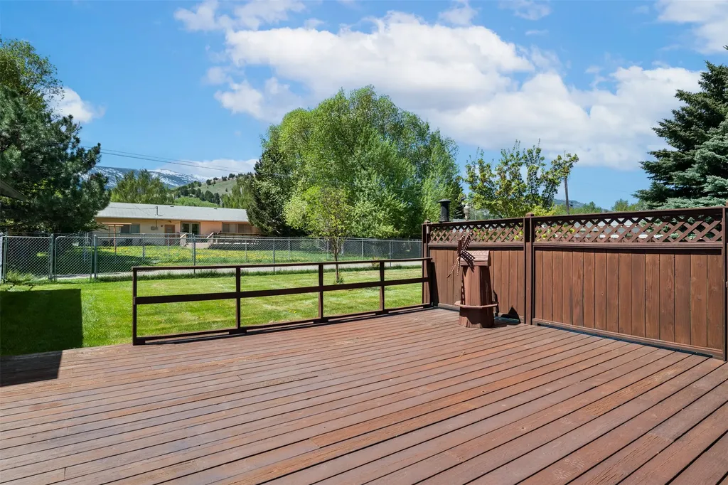 2105 Lincoln Street Anaconda MT 59711