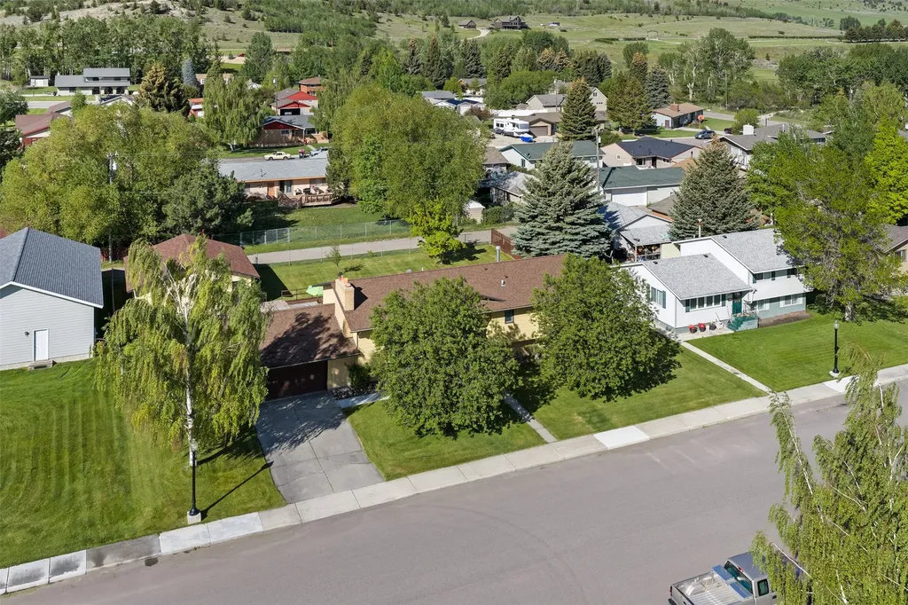 2105 Lincoln Street Anaconda MT 59711