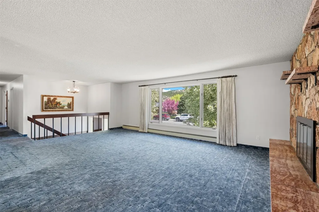 2105 Lincoln Street Anaconda MT 59711