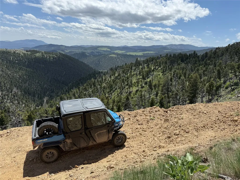 Tbd (40.1 +/- Ac) High Ore Road Boulder MT 59632