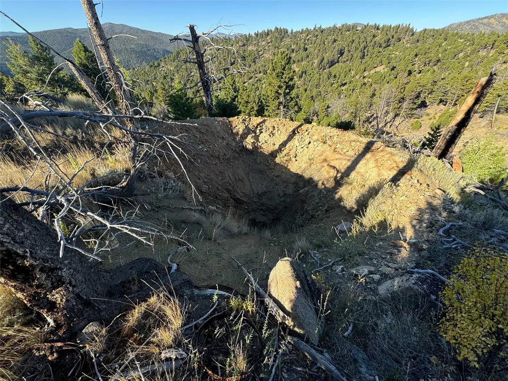 Tbd (40.1 +/- Ac) High Ore Road Boulder MT 59632