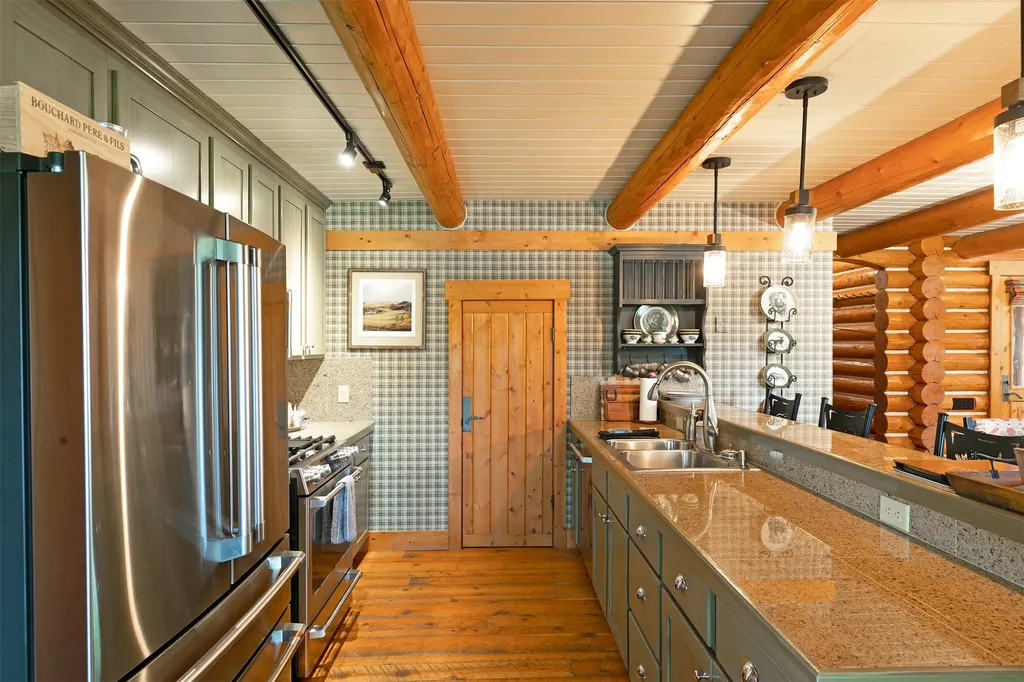 752 Pallo Trail Hamilton MT 59840
