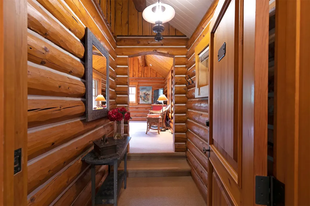 752 Pallo Trail Hamilton MT 59840